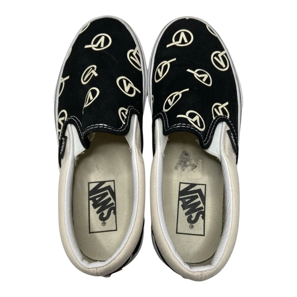 Vans Classic Slip On With Circle V Logo Black and White Size 6.5